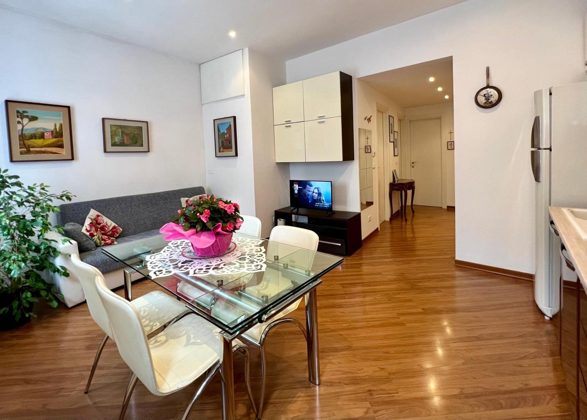 Charming Apartment Near Saragozza Bologna Exterior foto